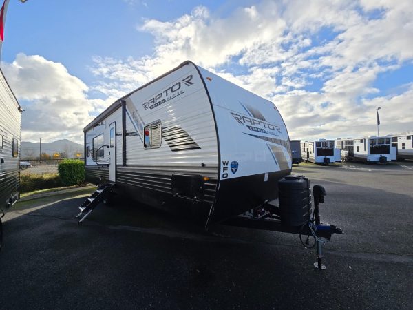 2025 Keystone Raptor Carbon 30WFO - Image 14