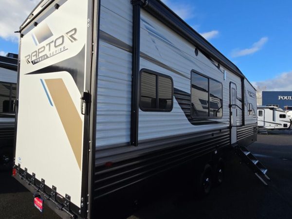 2025 Keystone Raptor Carbon 30WFO - Image 4
