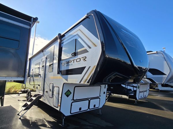 2025 Keystone Raptor Carbon 360 - Image 16