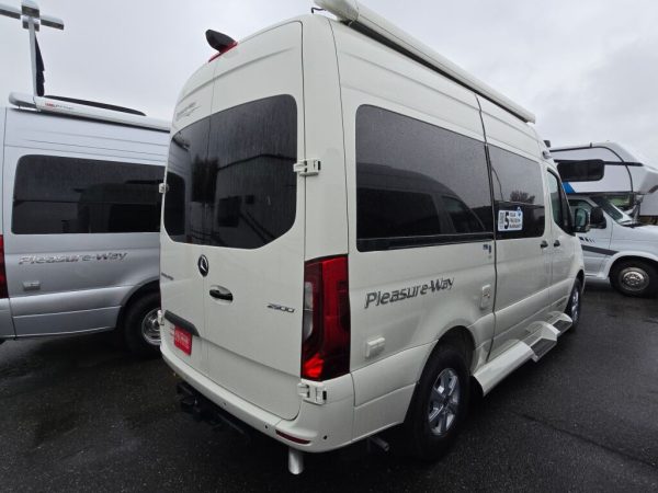 2025 Pleasure-Way Ascent TS - Image 4
