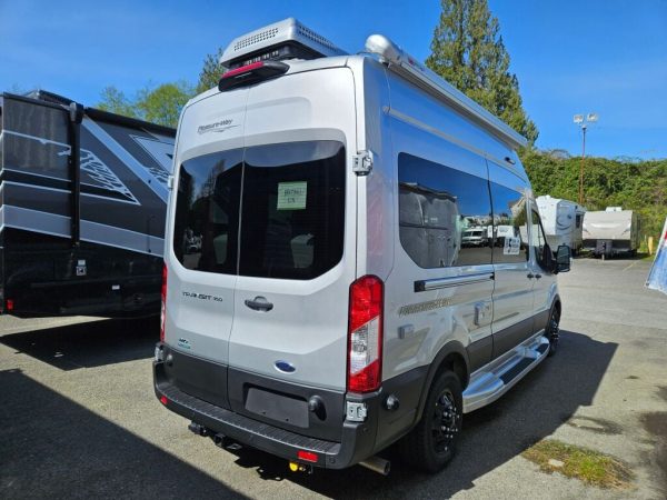 2025 Pleasure-Way Ontour 2.0 - Image 6