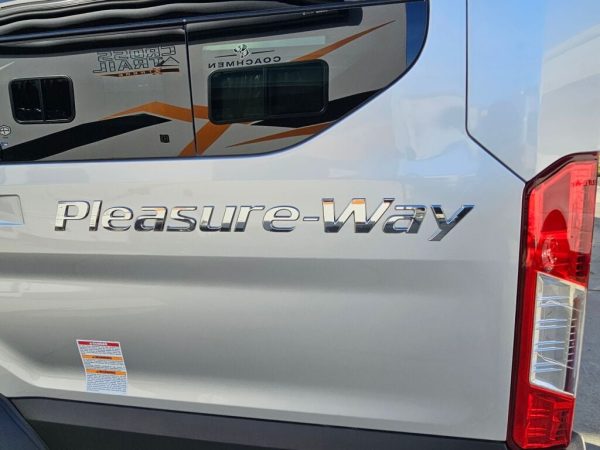 2025 Pleasure-Way Ontour 2.2 - Image 24