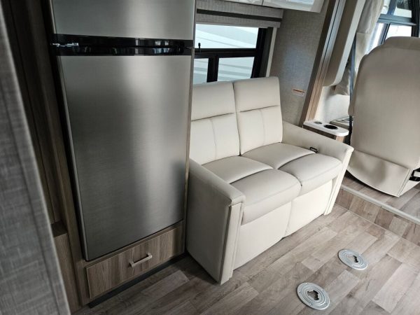 2025 Thor Motor Coach Vegas 26.1 - Image 10