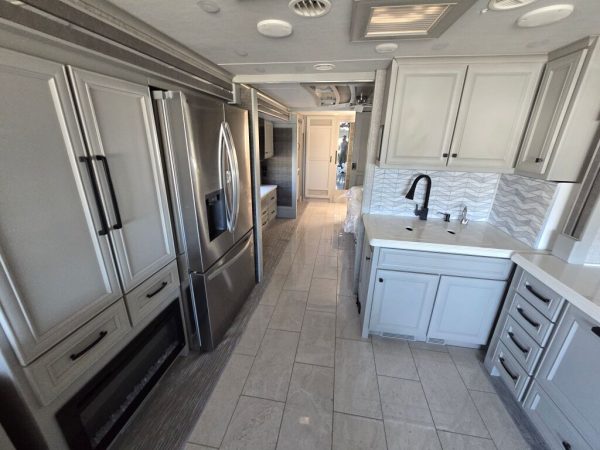 2025 Tiffin Motorhomes Allegro Bus 35CP - Image 10
