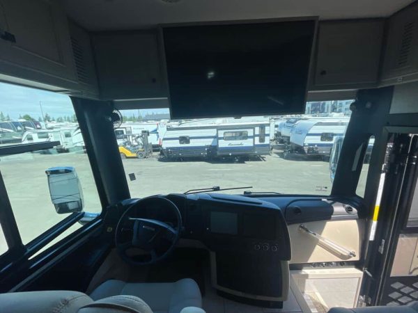 2025 Tiffin Motorhomes Allegro Bus 40IP - Image 4