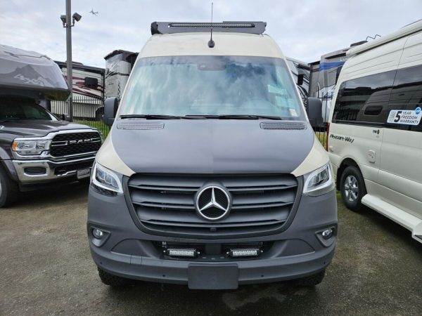 2025 Tiffin Motorhomes GH1 Base - Image 2