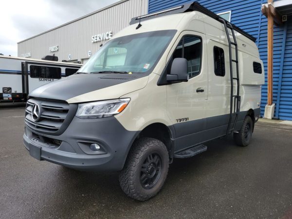 2025 Tiffin Motorhomes GH1 Base - Image 2