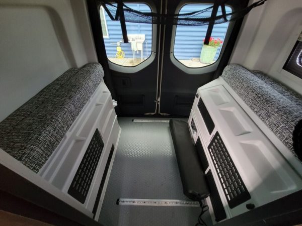 2025 Tiffin Motorhomes GH1 Base - Image 12