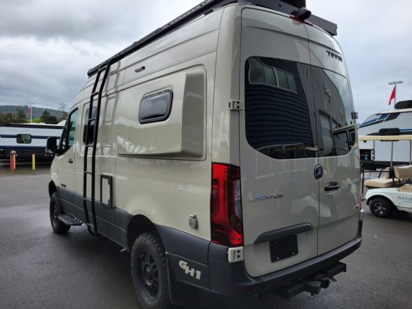 2025 Tiffin Motorhomes GH1 Base - Image 4