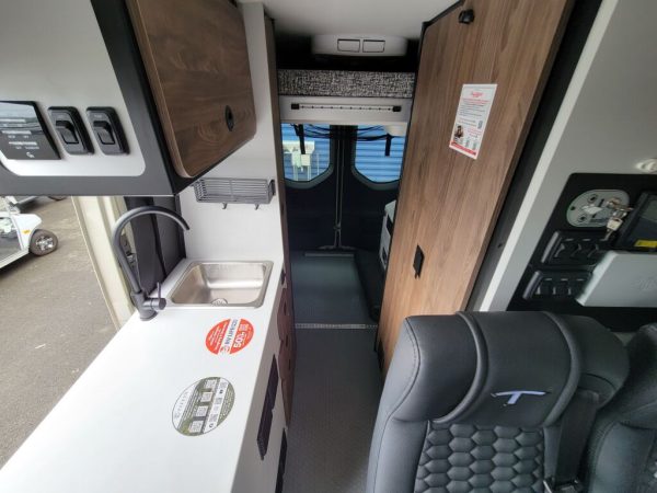 2025 Tiffin Motorhomes GH1 Base - Image 10