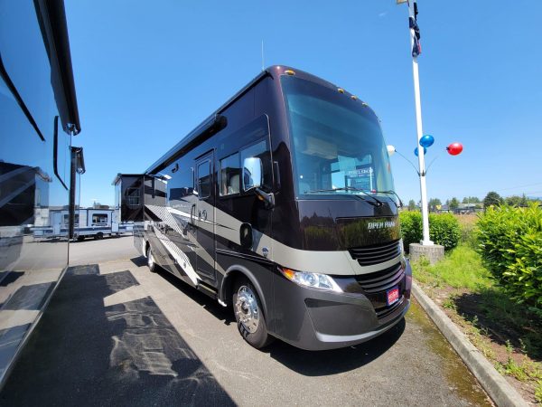 2025 Tiffin Motorhomes Open Road Allegro 32SA - Image 16