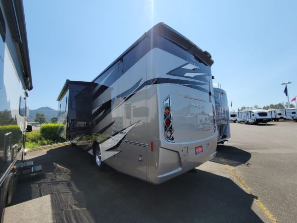 2025 Tiffin Motorhomes Open Road Allegro 32SA - Image 3