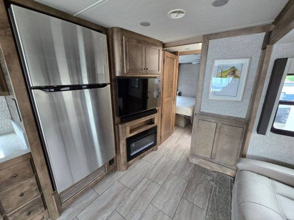 2025 Tiffin Motorhomes Open Road Allegro 32SA - Image 13