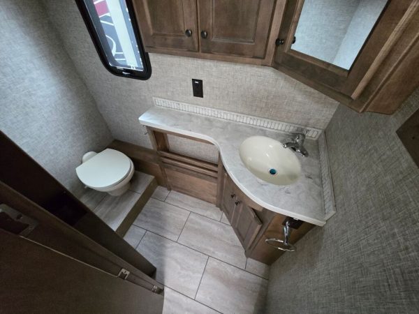 2025 Tiffin Motorhomes Open Road Allegro 32SA - Image 16