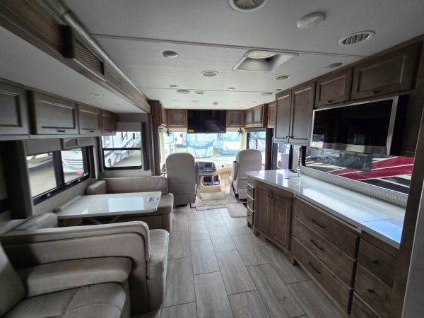 2025 Tiffin Motorhomes Open Road Allegro 32SA - Image 20