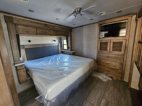 2025 Tiffin Motorhomes Open Road Allegro 34PA - Image 19
