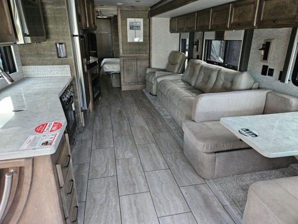 2025 Tiffin Motorhomes Open Road Allegro 36LA - Image 6