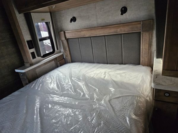 2025 Tiffin Motorhomes Open Road Allegro 36LA - Image 8