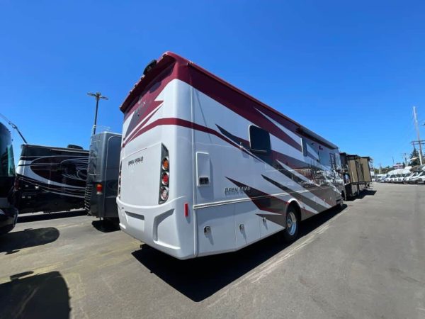 2025 Tiffin Motorhomes Open Road Allegro 36LA - Image 3