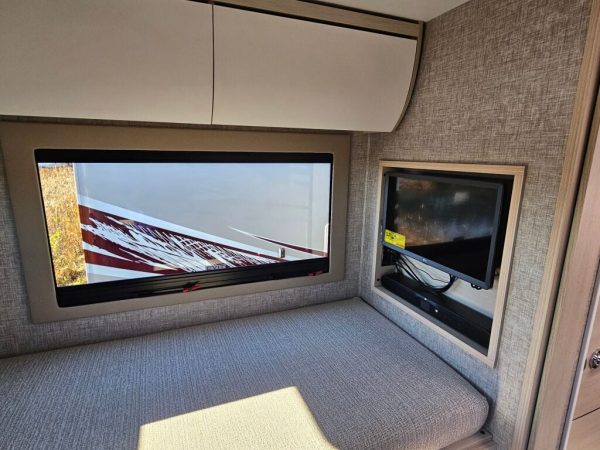 2025 Tiffin Motorhomes Wayfarer 25XLW - Image 17