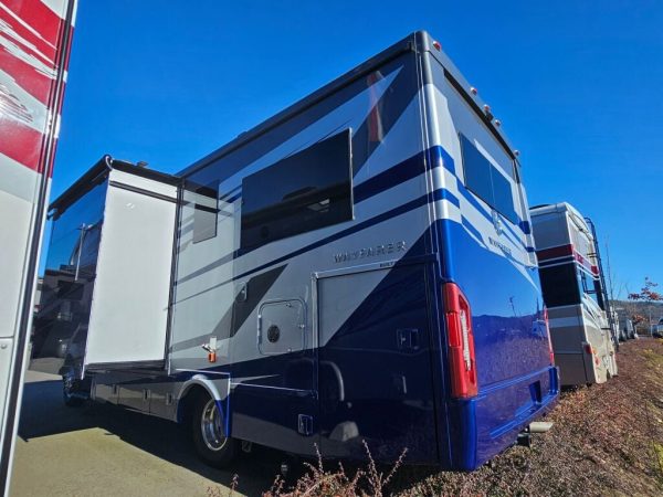 2025 Tiffin Motorhomes Wayfarer 25XLW - Image 3