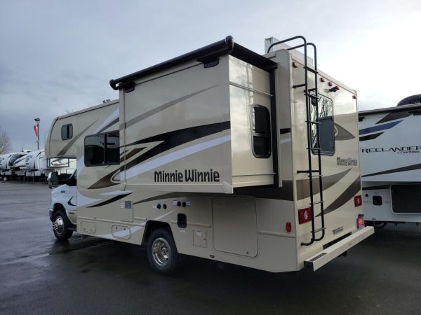 2025 Winnebago Minnie Winnie 22M - Image 2