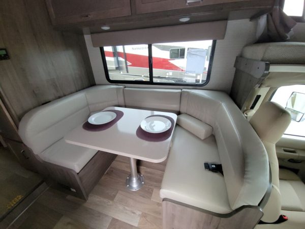 2025 Winnebago Minnie Winnie 22M - Image 9