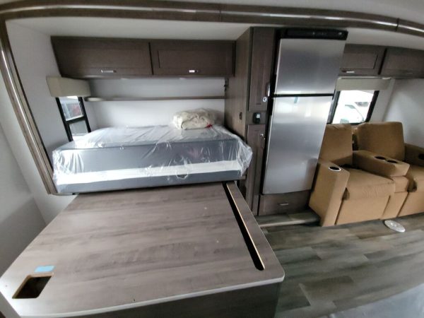 2025 Winnebago Porto 24P - Image 14