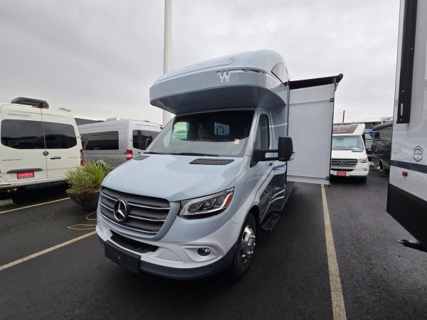 2025 Winnebago View 24D - Image 10