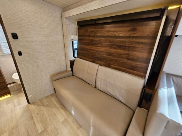 2025 Winnebago View 24D - Image 24