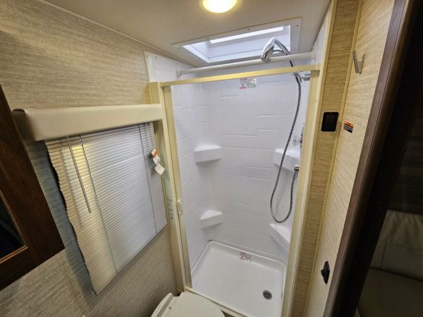 2025 Winnebago View 24D - Image 27