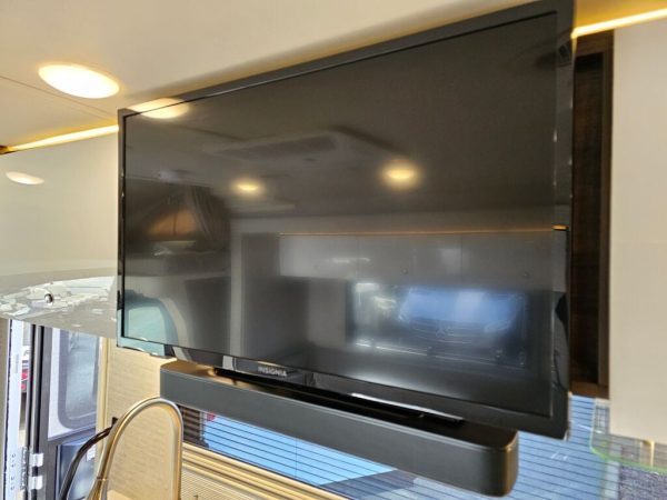 2025 Winnebago View 24D - Image 35