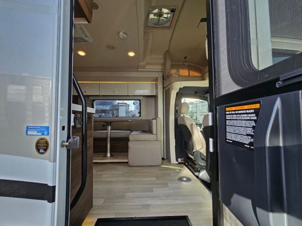 2025 Winnebago View 24D - Image 5