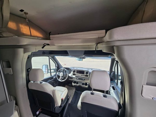 2025 Winnebago View 24T - Image 5
