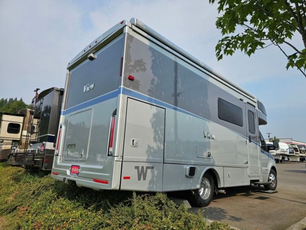 2025 Winnebago View 24T - Image 3