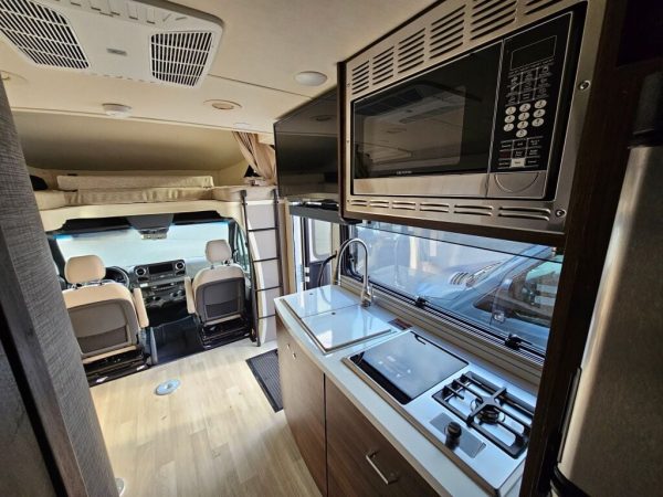 2025 Winnebago View 24V - Image 25