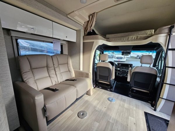 2025 Winnebago View 24V - Image 30