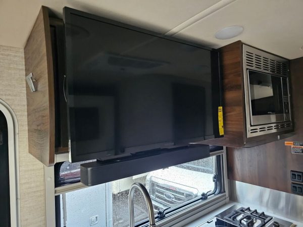 2025 Winnebago View 24V - Image 13