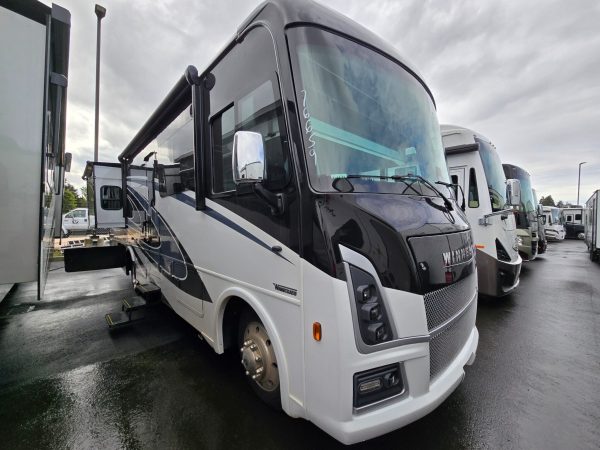 2025 Winnebago Vista 33K - Image 25