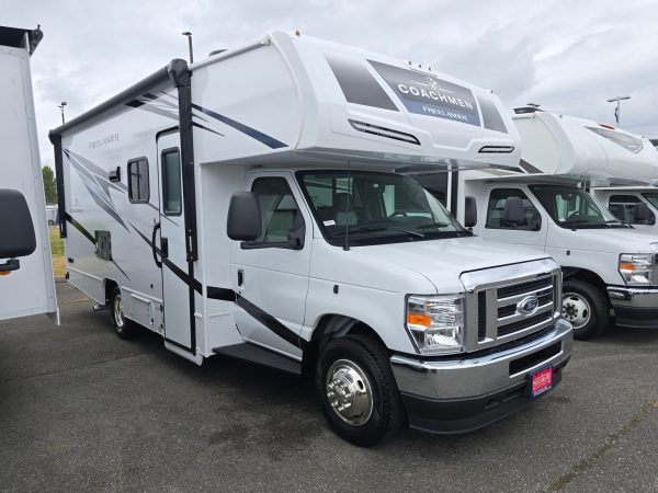 2026 Coachmen Freelander 22XG - Image 32