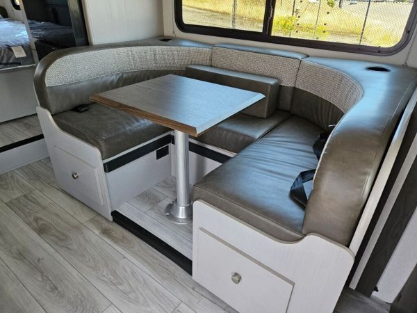 2026 Coachmen Freelander 23FS - Image 10