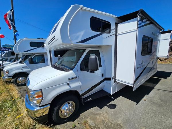 2026 Coachmen Freelander 26DS - Image 2