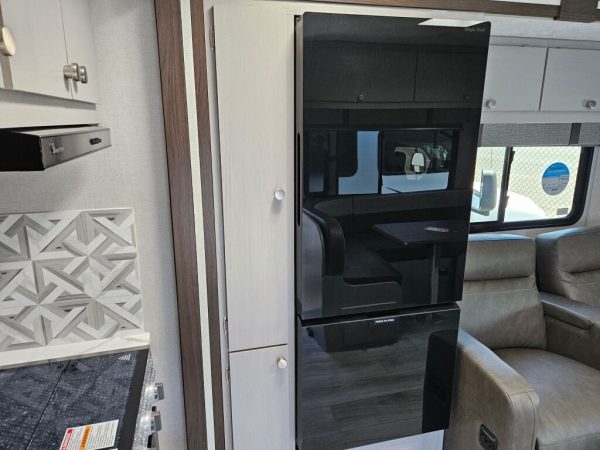 2026 Coachmen Freelander 26DS - Image 13