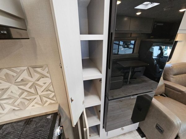 2026 Coachmen Freelander 26DS - Image 15