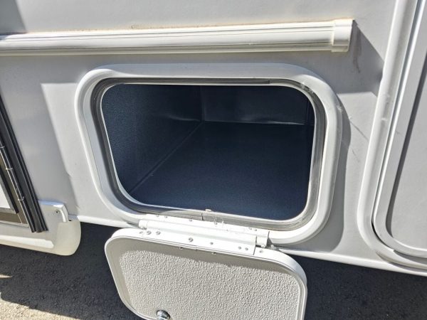 2026 Coachmen Freelander 26DS - Image 7