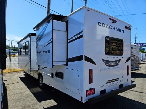 2026 Coachmen Freelander 31MB - Image 3