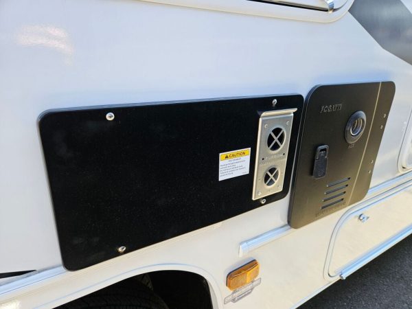 2026 Coachmen Freelander 31MB - Image 7