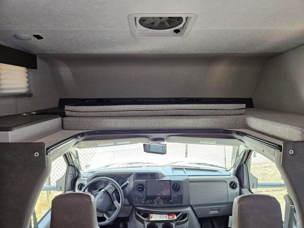 2026 Coachmen Freelander 31MB - Image 9