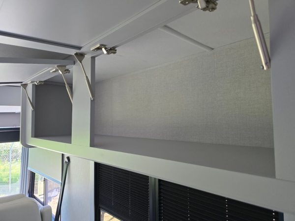 2026 Coachmen Pursuit 27XPS - Image 29