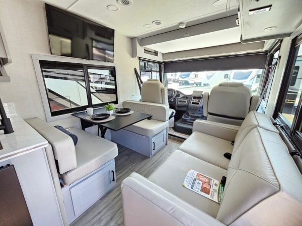 2026 Coachmen Pursuit 27XPS - Image 12